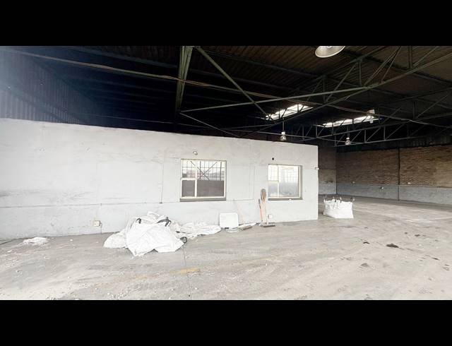 440M² WAREHOUSE TO LET IN WADEVILLE